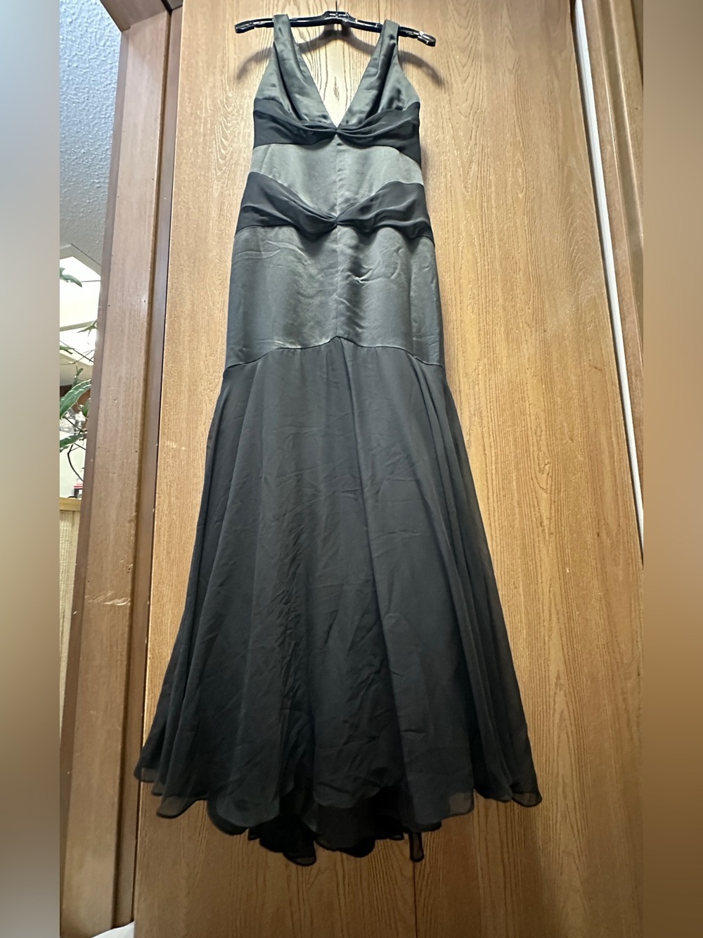 ‼️CLOSET CLOSING FINAL DAYS‼️ Vintage formal Vera Wang Black Maxi dress